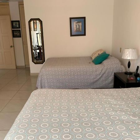 Campus Residencias Bed and Breakfast Quito Exteriör bild
