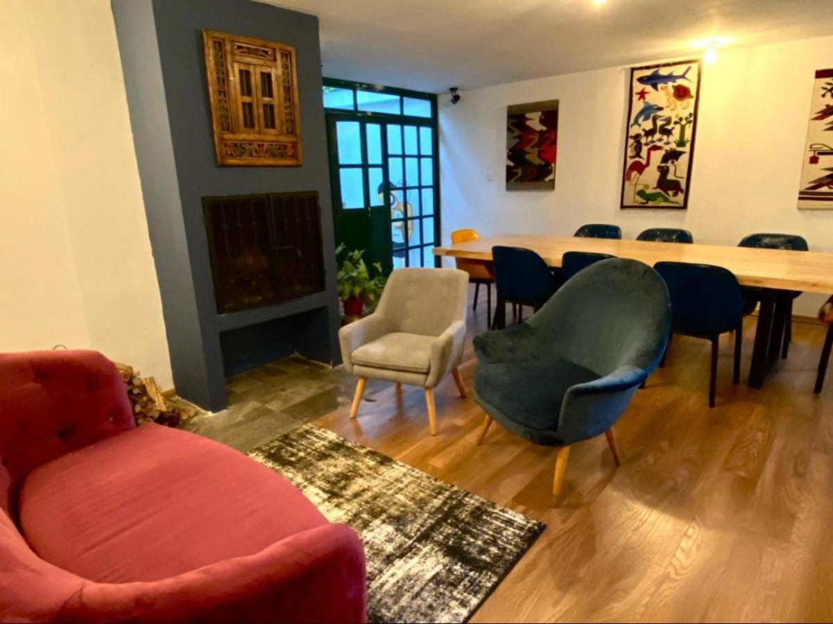 Campus Residencias Bed and Breakfast Quito Exteriör bild